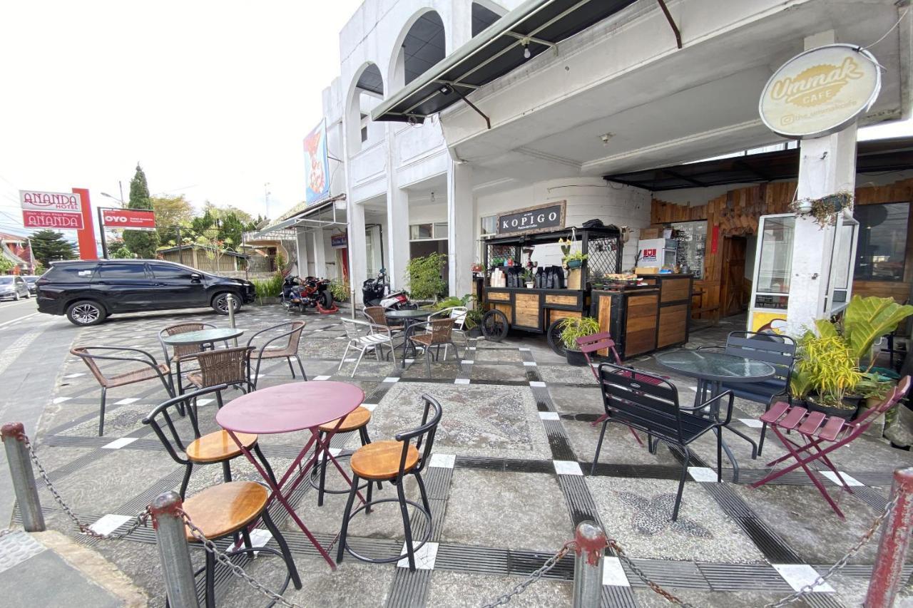 Hotel Ananda Syariah Redpartner Букиттинги Экстерьер фото
