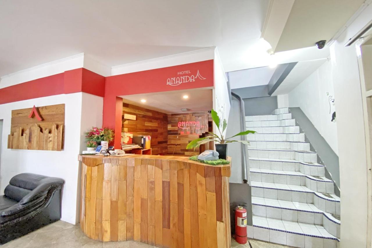 Hotel Ananda Syariah Redpartner Букиттинги Экстерьер фото